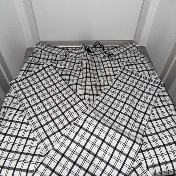 Chocolate USA Plaid High Waist Skinny Cropped Pants Size MEDIUM - Picture 2 of 5